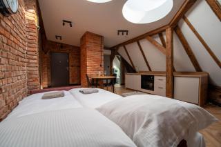 Saint Catherine Apartments - 4