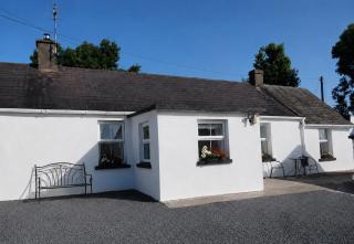 Ballyhist Cottage, superb 2 bedroom Farm Cottage - 0