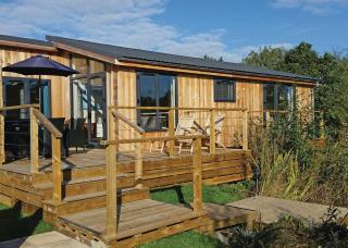 Wigmore Lakes Lodges - Cardeston - 9