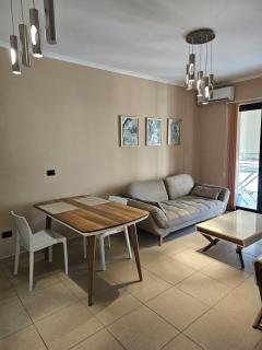 Modern & Cozy Apartment - 1