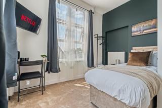 The Churchill Hotel - 7
