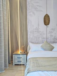 Fully Furnished Sapphire Studio in JVC, Short Drive to Dubai Marina, JBR, Downtown Dubai - 1