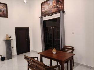 Kings Way Lodge Sigiriya - 2