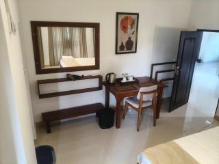 Kings Way Lodge Sigiriya - 1
