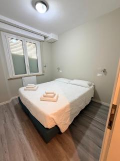 Little Hotel - 6