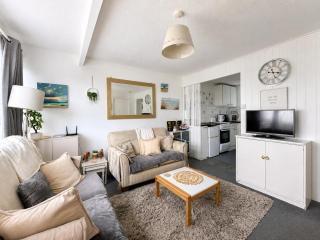 Lovely Seaside Chalet, Close To Hemsby Beach Ref 83073S - Hemsby - 6
