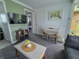 Modern Chalet Nearby Hemsby Beach Ref 83332S - Hemsby - 4