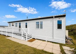 Beautiful 8 Berth Lodge For Hire At Kessingland Beach In Suffolk Ref 90012Td - 6