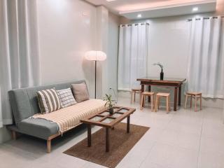 1BR Apartment Beach Getaway Perfect for Couples - 0