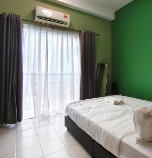 Mesahill Suite New Furnish Top Floor with Scenic View by D'KAY - 7