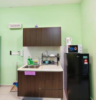 Mesahill Suite New Furnish Top Floor with Scenic View by D'KAY - 2
