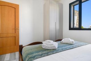 Giulia House - 1