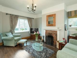 Horseshoe House - Ukc2743 - Watton - 0