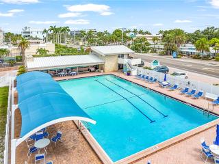 Beachside Escape with Pool & Steps to Crescent Beach - Aloha Kai #51 - 7