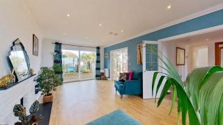 Botany Bay Beach House - Sleeps 10 - 3