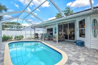 The Castaway Cottage - 9