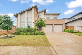 Easy Airport & I-35 Access: Modern Austin Home - 7