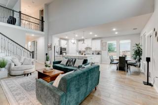 Easy Airport & I-35 Access: Modern Austin Home - 4