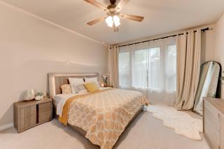 Easy Airport & I-35 Access: Modern Austin Home - 1