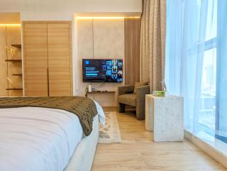Holiday Studio In JVC, Dubai - 4