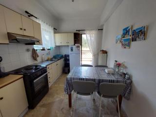 Seaside Apartment with parking in Melissi - 1