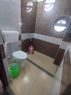 Eva Grove Retreat-Near Auroville & Serenity Beach - 1