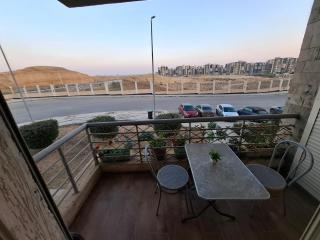 Modern & Peaceful Private Room in New Cairo - 4