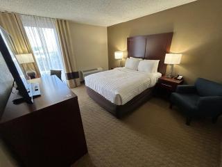 Best Western Rochelle Inn & Suites near DeKalb - 0
