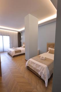 Diamond Hotel - 9