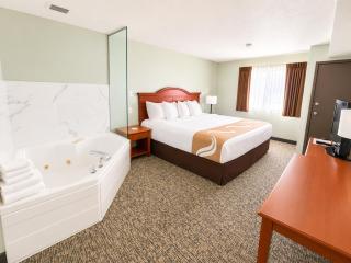 Travelodge by Wyndham Rapid City - Black Hills - 8