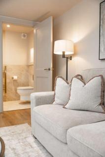 The Annexe - 7