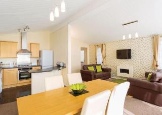 Tilford Woods Lodge Retreat - Farnham - 9