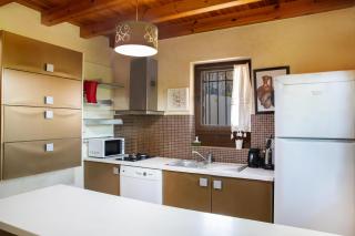 Villa Limon by Important Group Travel - 5