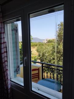 Eleni's quiet double room with balcony - 3