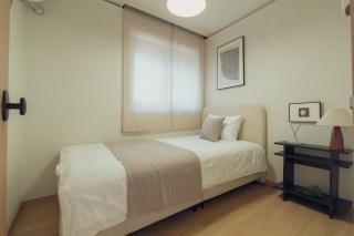 Seoul Station 3BR PrivatePatio Sleeps 6 - 4