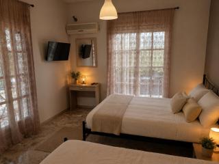 AK VILLAGE ROOMS - 0