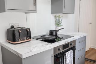 Modern 2 Bed Home - Sleeps 6 - Ipswich - 6
