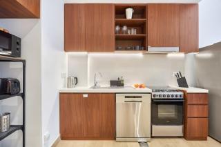 Le Pont Apartment in Port de La Mer with Pool Access, Retreat near the Beach - 4