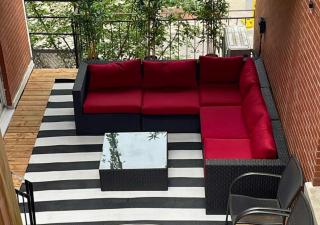 LiV MTL Chic Spacious 4BR Rooftop Suite Near Downtown Montreal - 6