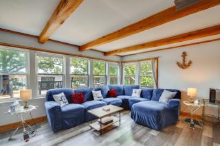 Waterfront Fox Lake Vacation Rental w/ Fire Pit! - 6
