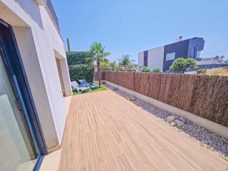 LITORAL COSTA DORADA - PASSEIG DEL MAR Only families - 6