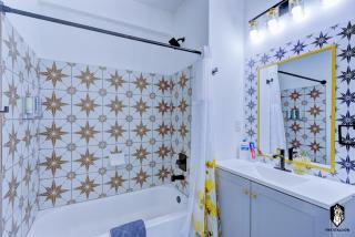 The Stallion #301 - Walk to attractions, Modern Luxe Loft in Downtown Memphis with free covered gated parking - 1