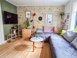 Self-check in Cozy apartment in Aalborg Centrum - 2