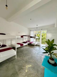 Hostel B Mirissa - 3