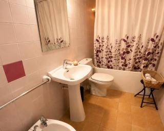 Apartamento con vistas al mar y piscina - 2