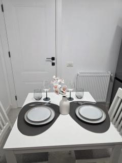 Colins Premium Apartments - 5