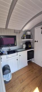 Pen-Rhos luxury glamping "Cuckoo's Nest" - Llandrindod Wells - 7