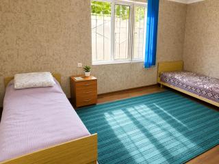 Almaz Beach Guest House - 2