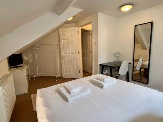 West Street Mews - Serviced Apartments by AQORA - 2