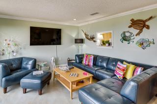 Biloxi Beach Bliss: Condo w/ Gulf-View Balcony! - Biloxi - 7